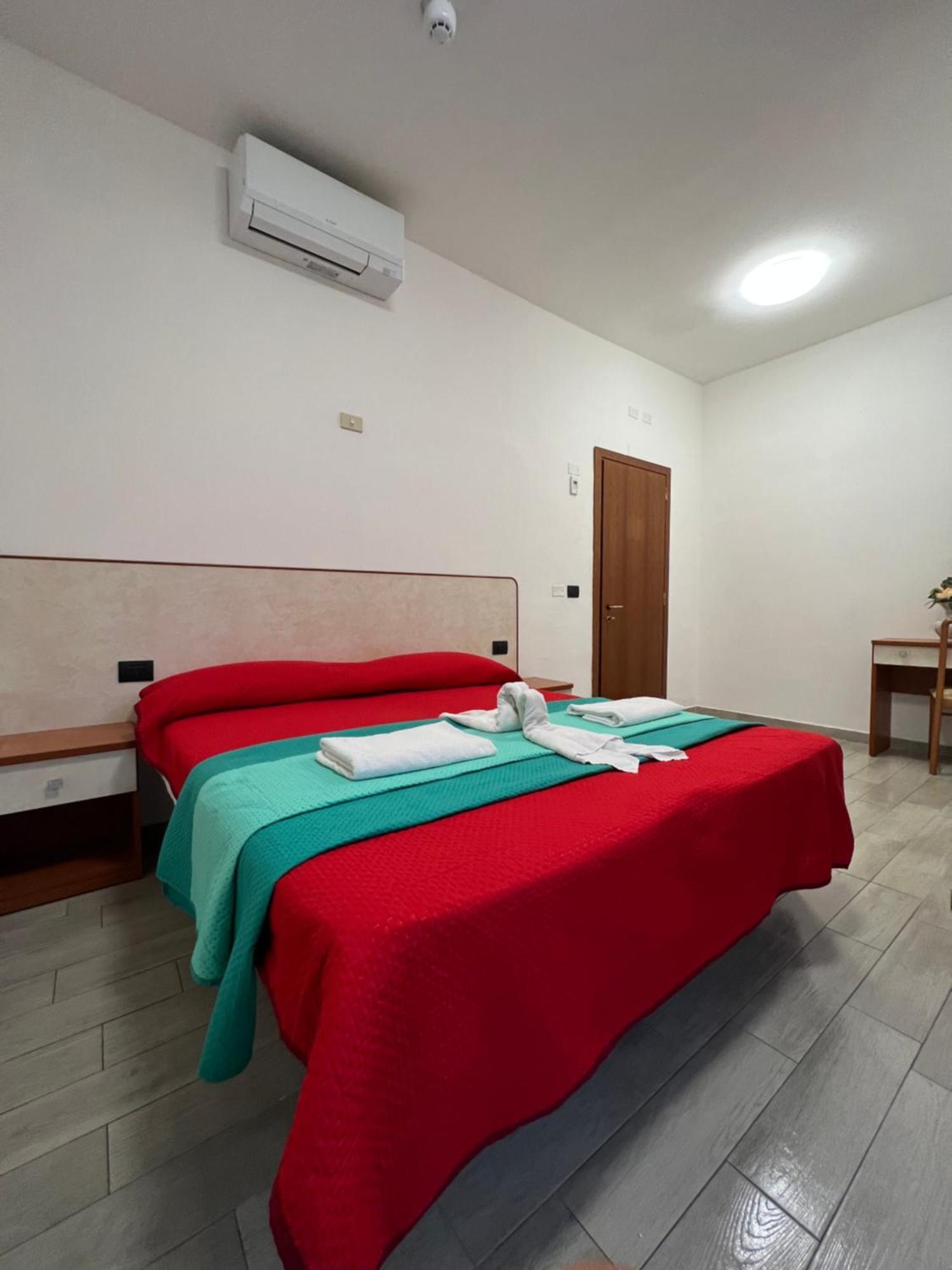 Hotel Miro רימיני מראה חיצוני תמונה